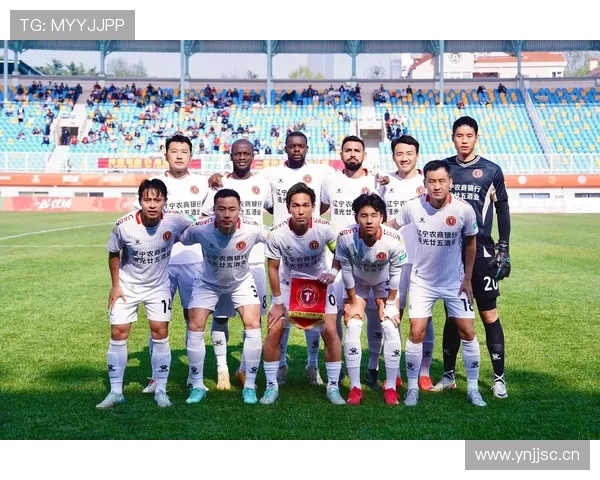 中甲激战上半场广州豹与青岛红狮互交白卷僵局仍待下半场打破