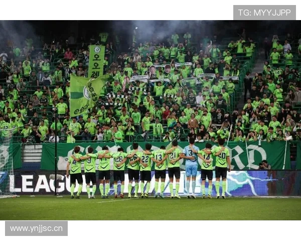 全北现代2-0江原FC 金镇圭世界波与孔帕尼奥点射助力胜利